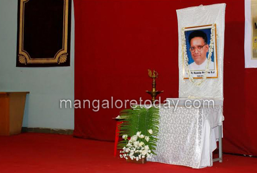 St Aloysius Holds Inter Religious Condolence Prayer Meet in Memory of Fr Ronnie Prabhu 1